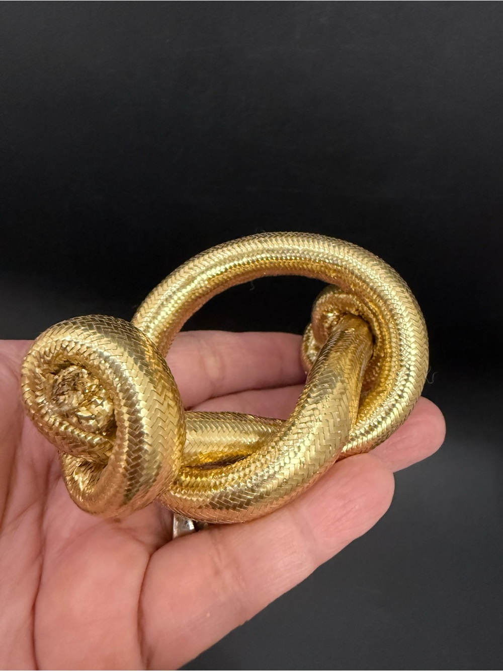 Lot 4 Golden Rope Knot Napkin Rings - Picture 5 of 7